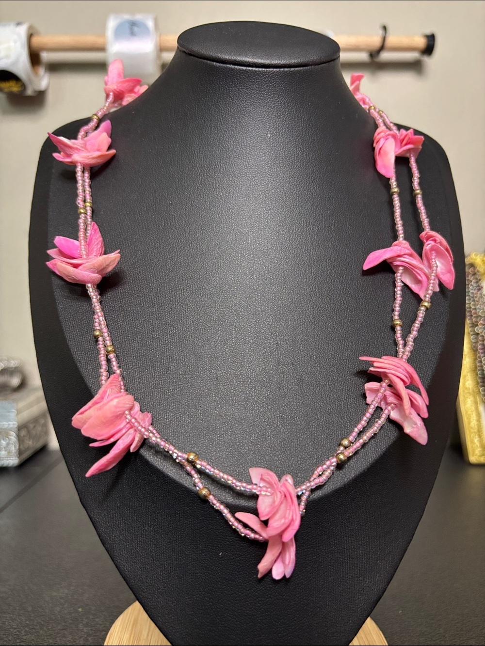Vintage Resort Beach Pink Shell Glass Seed Bead Necklace